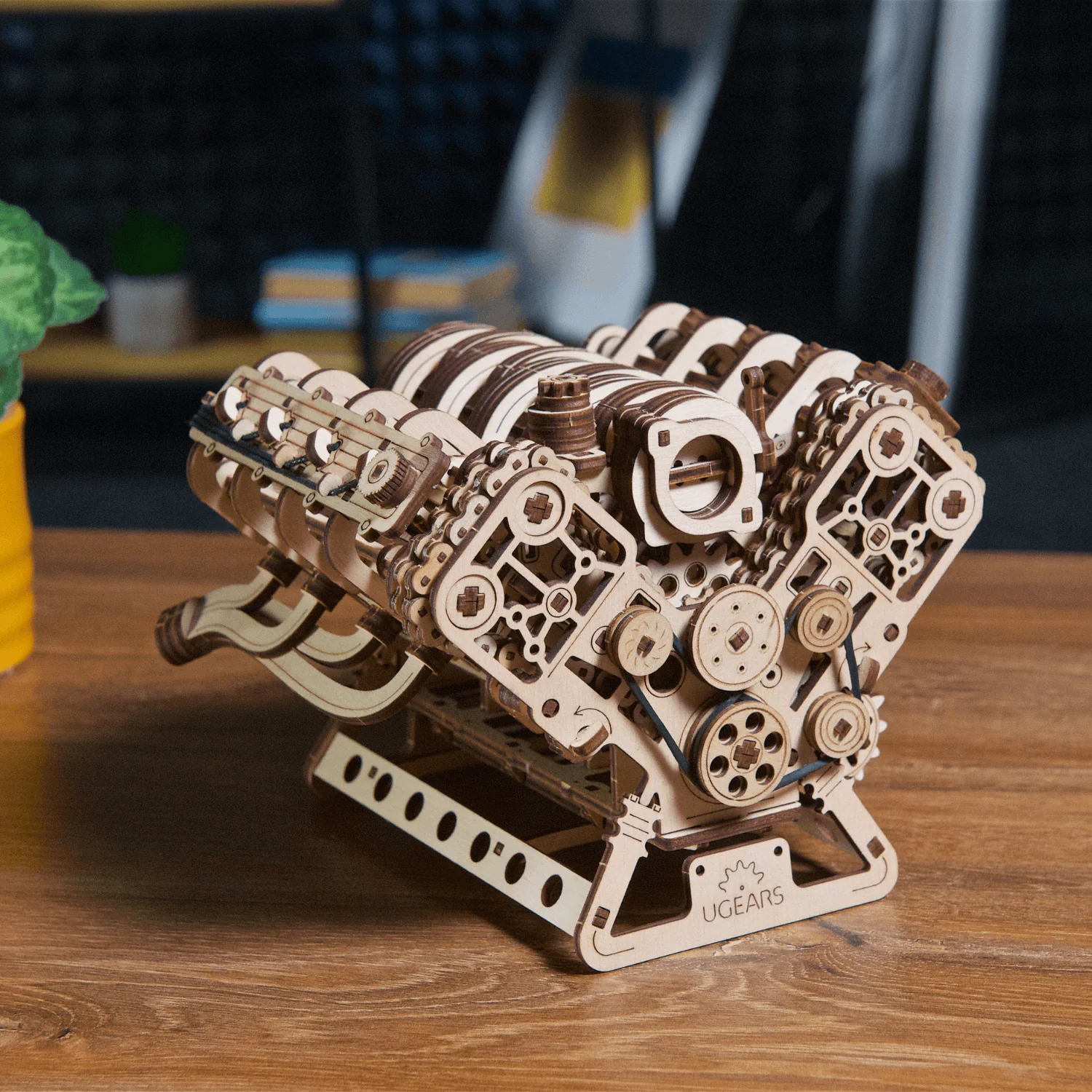 V8-Motor Maßstab 1:6